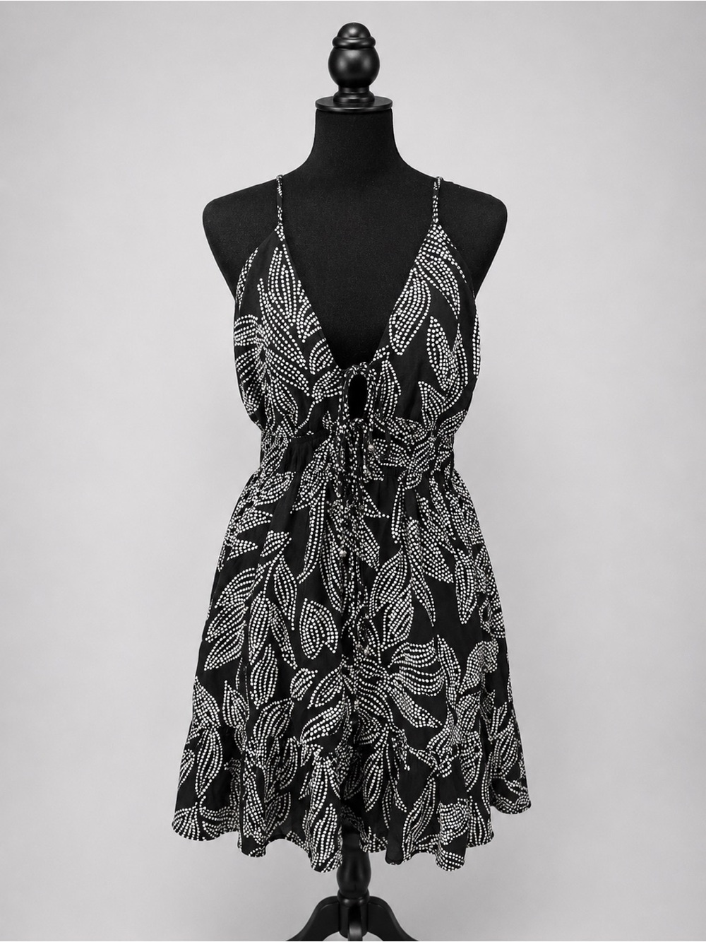 Elan Black Leaf-Print Dress
